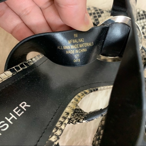 [Marc Fisher] Black Snake Animal Print Strappy Block Heel Sandals - Picture 9 of 11
